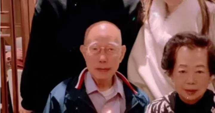 TVB視帝為91歲岳父慶生！三代同堂溫馨合影曝光，兒子太像媽媽